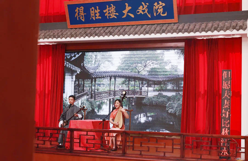啤酒城、北茶商街“雙節(jié)”活動(dòng)活躍節(jié)日經(jīng)濟(jì)(圖5)